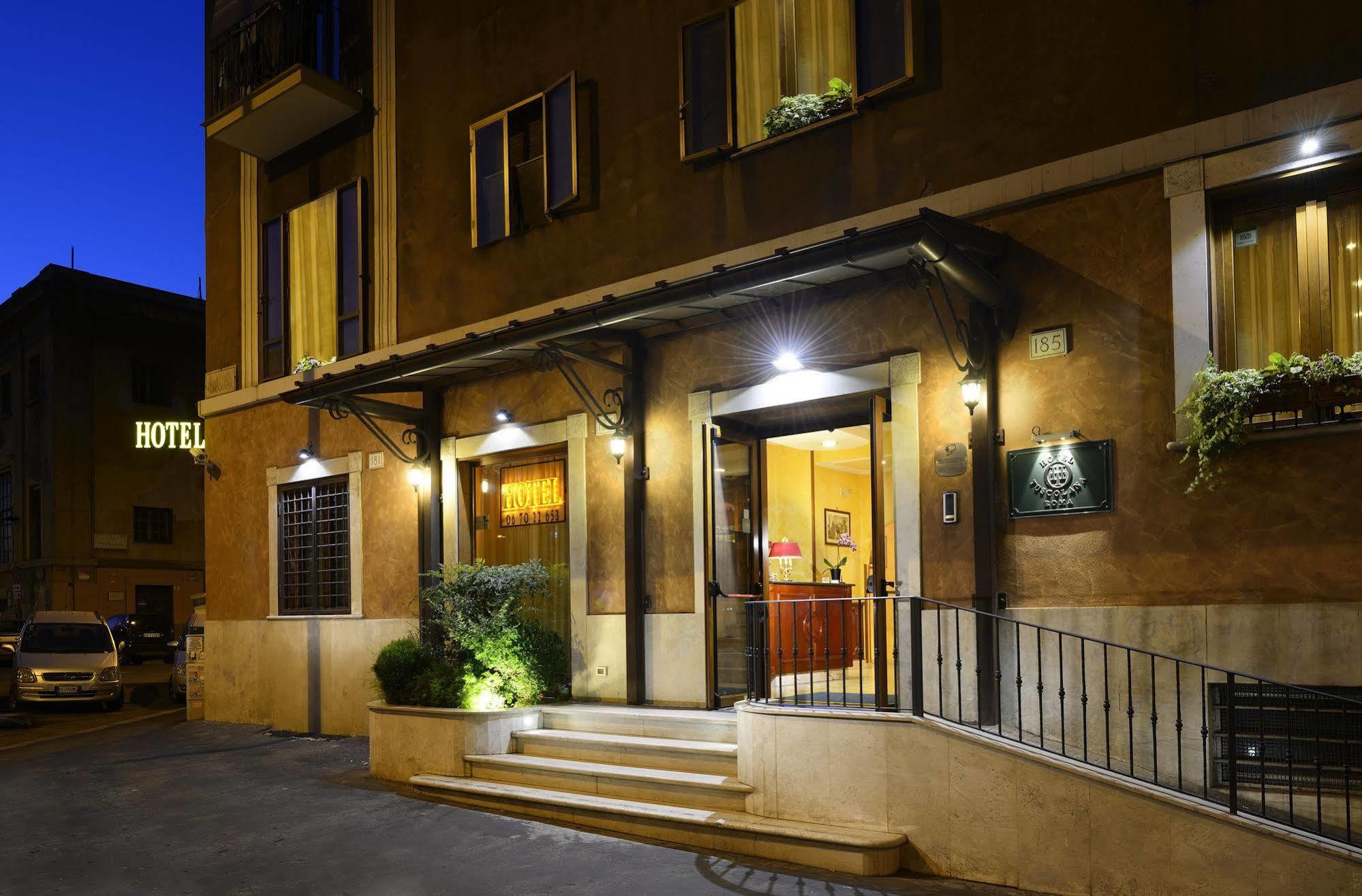 Hotel Tuscolana Roma Dış mekan fotoğraf