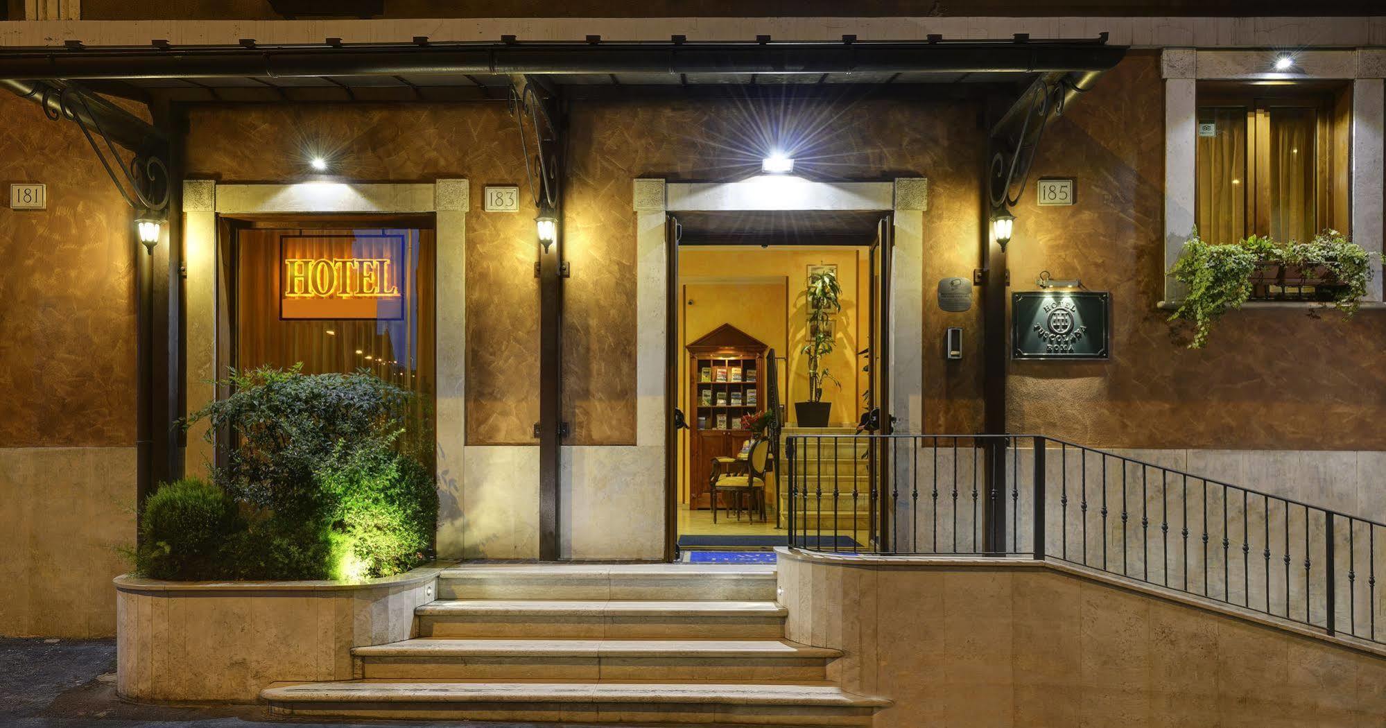 Hotel Tuscolana Roma Dış mekan fotoğraf
